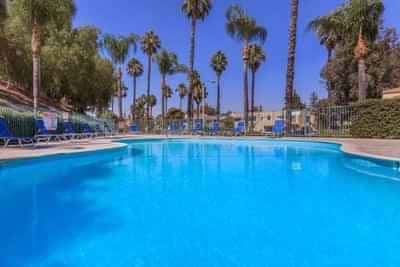 Canyon Country Villas, Santa Clarita - 4