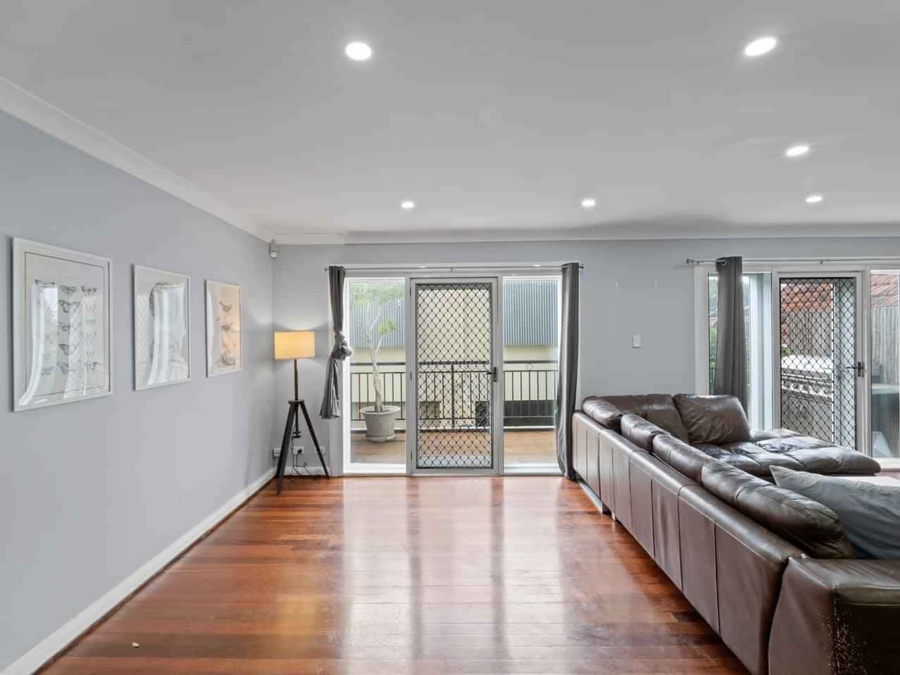 Room in a 6 Bedroom Apartment, 14/65 - 2 Crystal Street, Petersham, Sydney - 4
