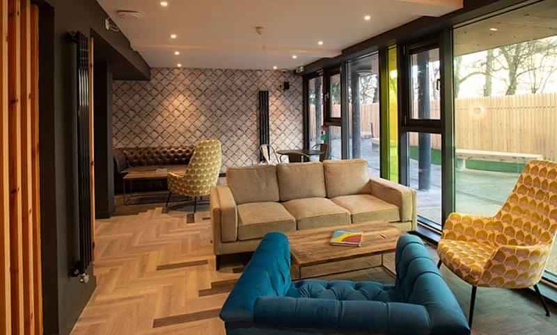 McDonald Road, Edinburgh - 3