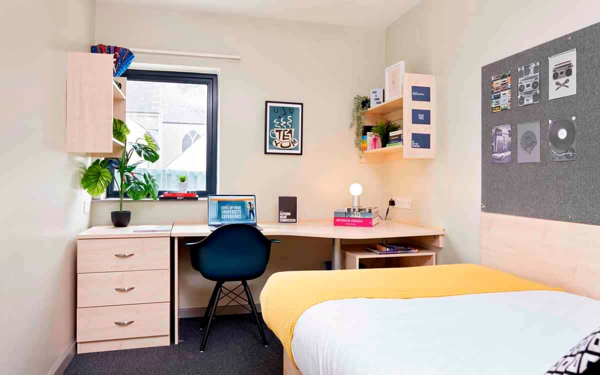 St Thomas Court, Plymouth - 1