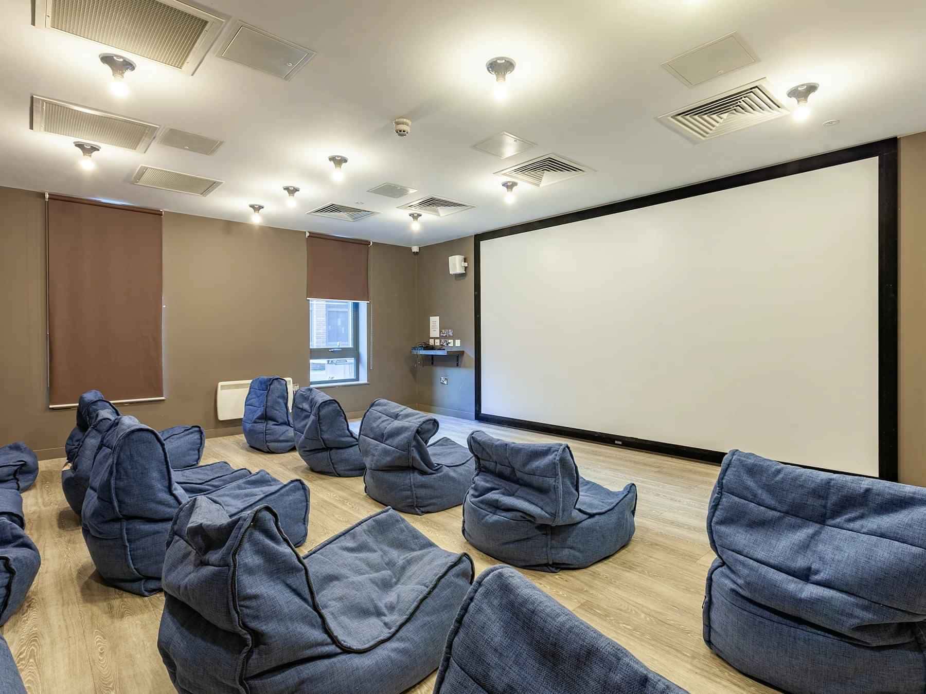 The Fitzalan, Cardiff - 5