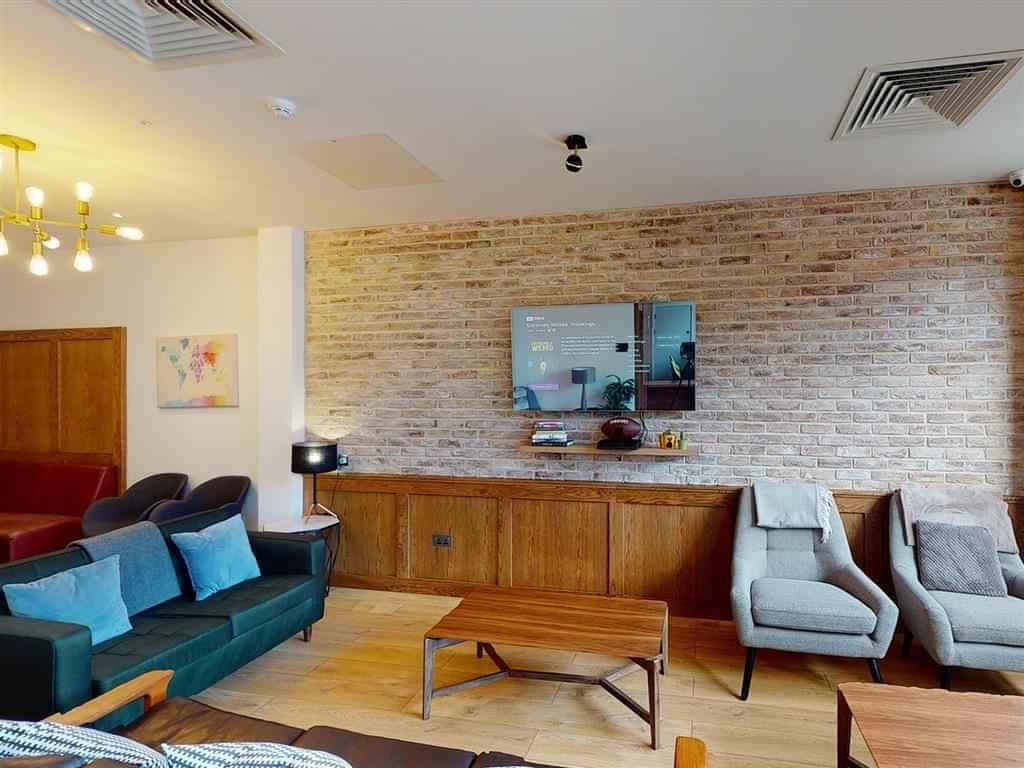 Árasáin P&V, Dublin - 5