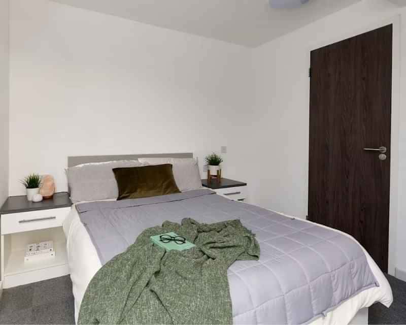 Frobisher House, Plymouth - 1