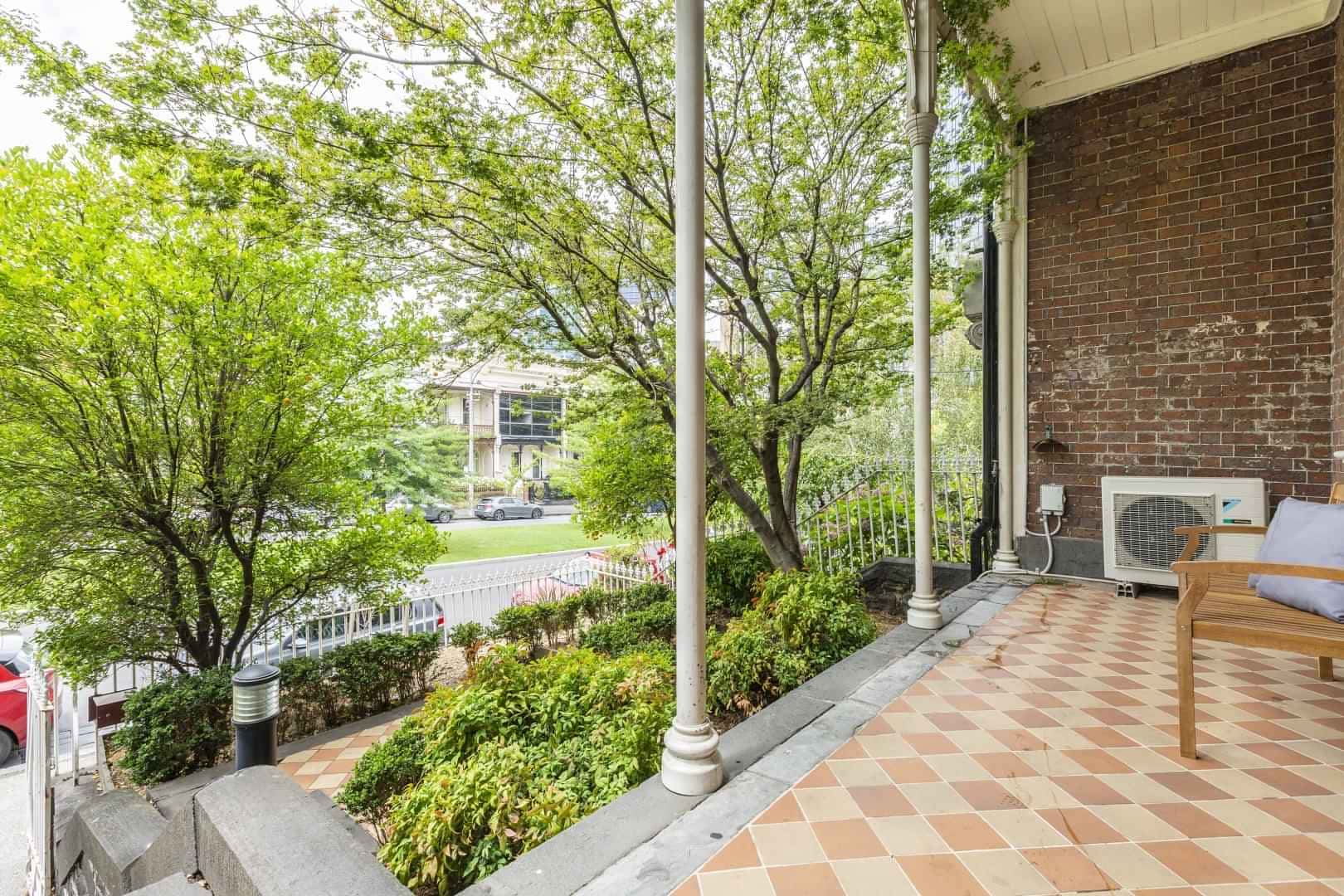 29 Drummond Street, Melbourne - 5