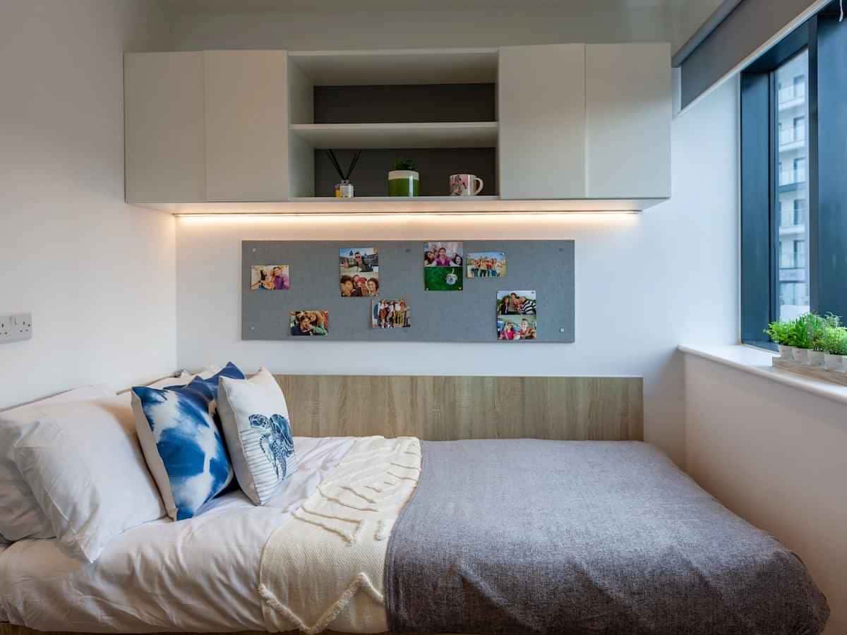 Saltwater Place, Plymouth - 1