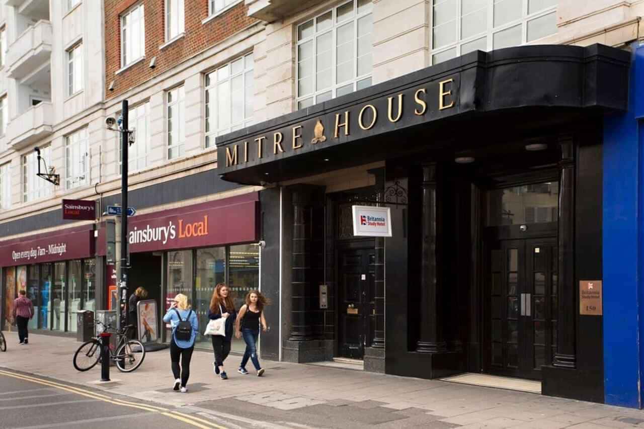 Britannia Study Hotel, Brighton - 4