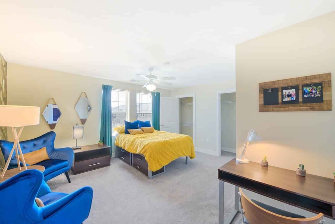 The Avenue, Lubbock - 1