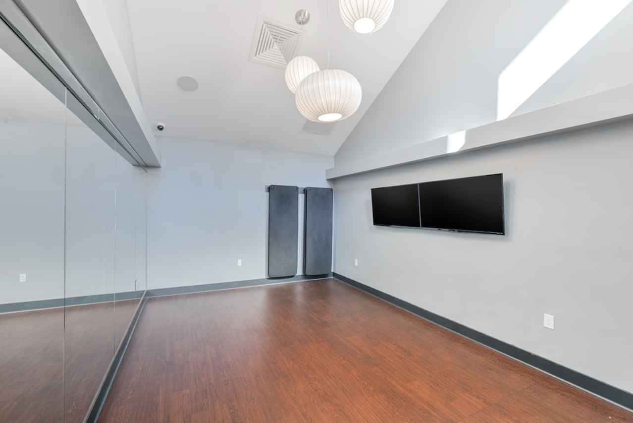 The Avenue, Lubbock - 4