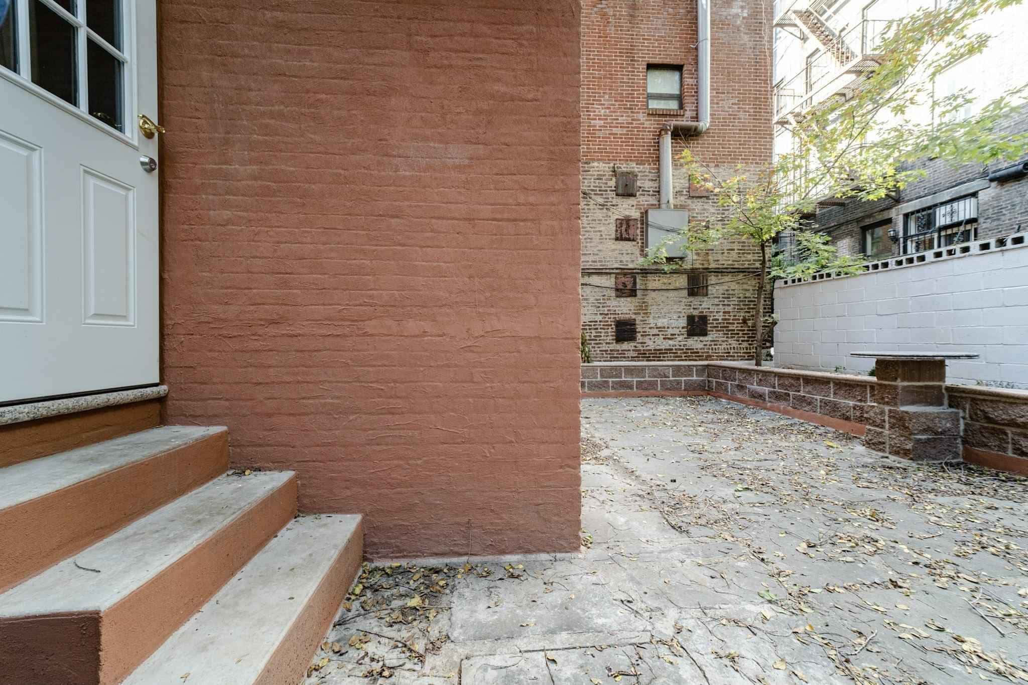 June Homes 10028, New York  - 3