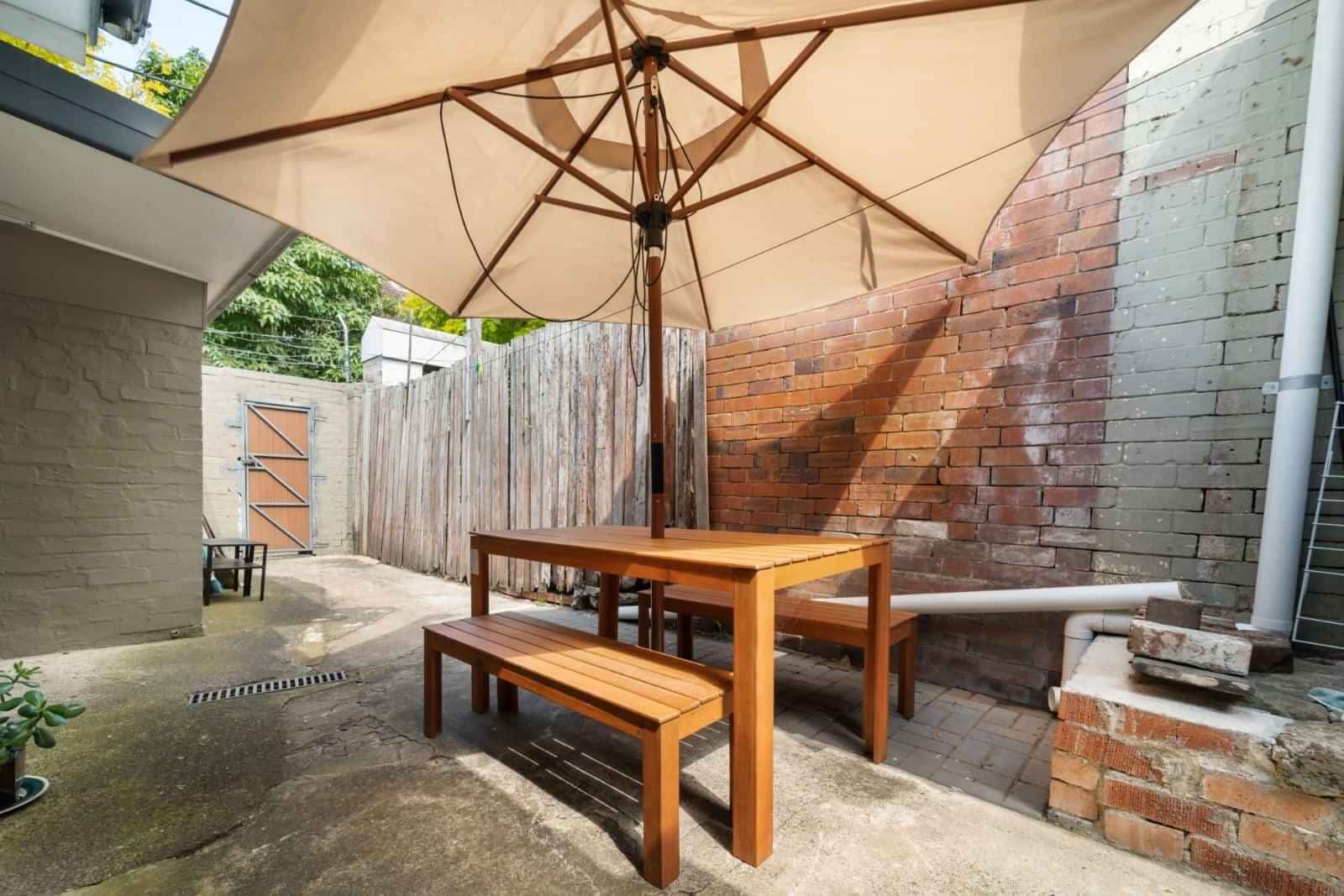 Room in a 11 Bedroom Apartment, 70 Flinders, Darlinghurst, Sydney - 3