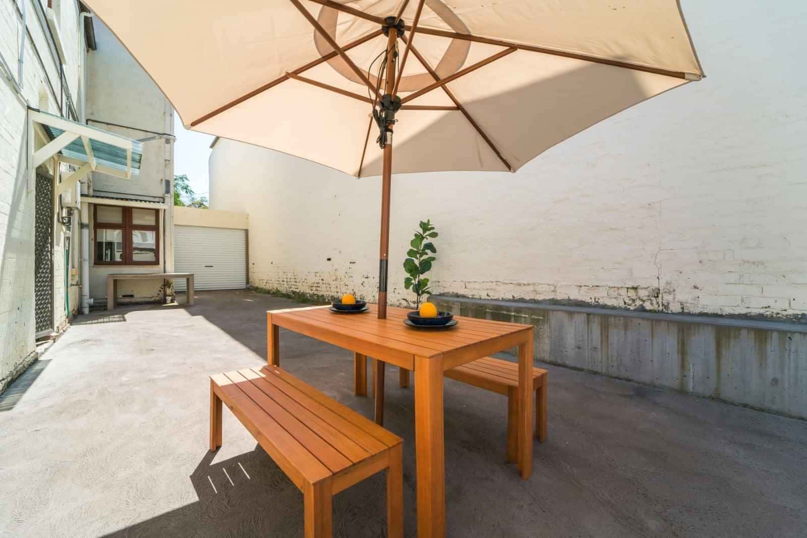 Room in a 8 Bedroom Apartment, 46 Metro, Enmore, Sydney - 3