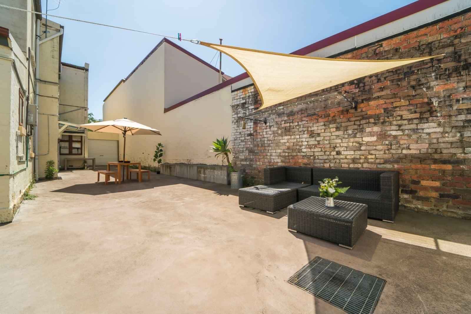 Room in a 8 Bedroom Apartment, 46 Metro, Enmore, Sydney - 4