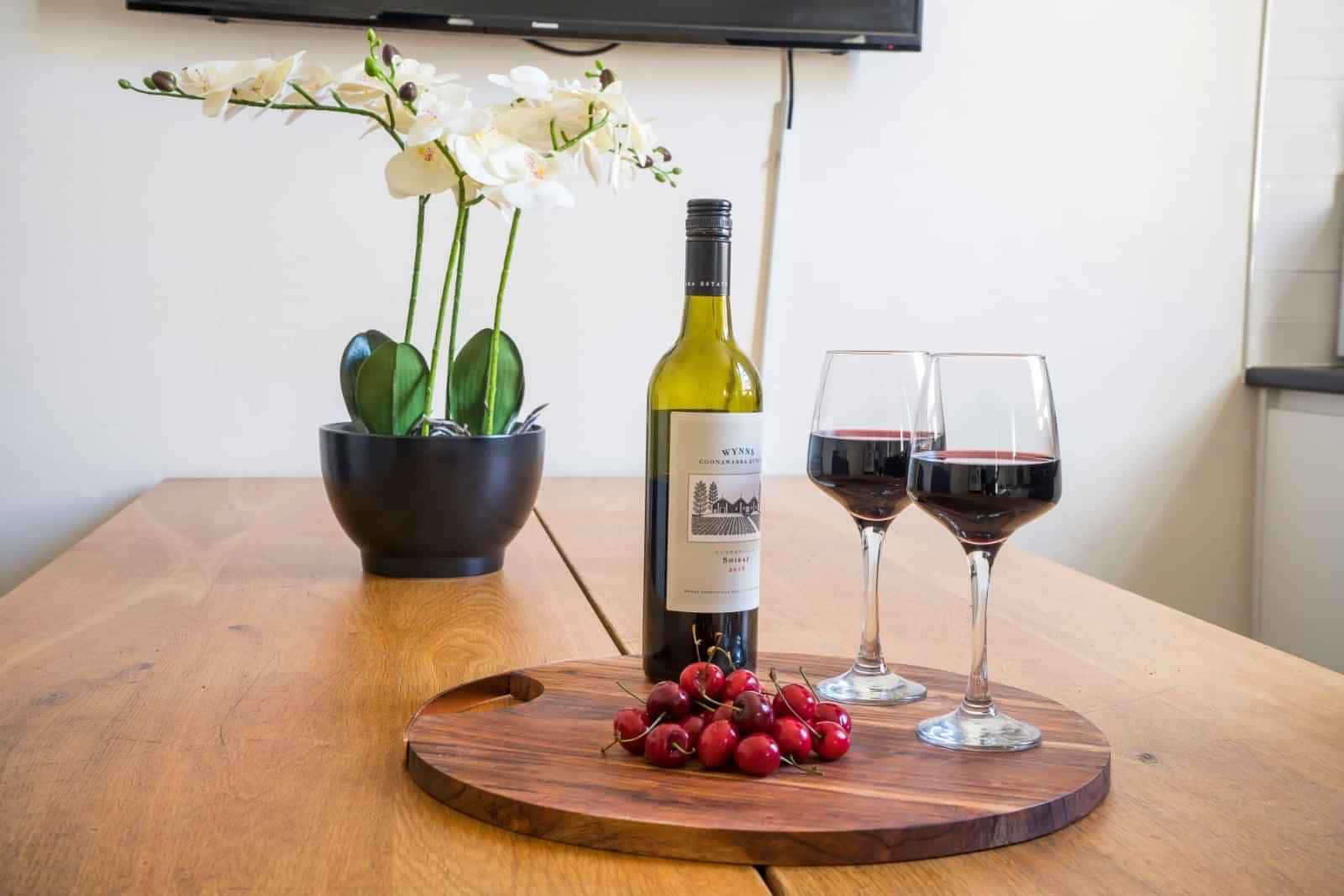 Room in a 8 Bedroom Apartment, 46 Metro, Enmore, Sydney - 5