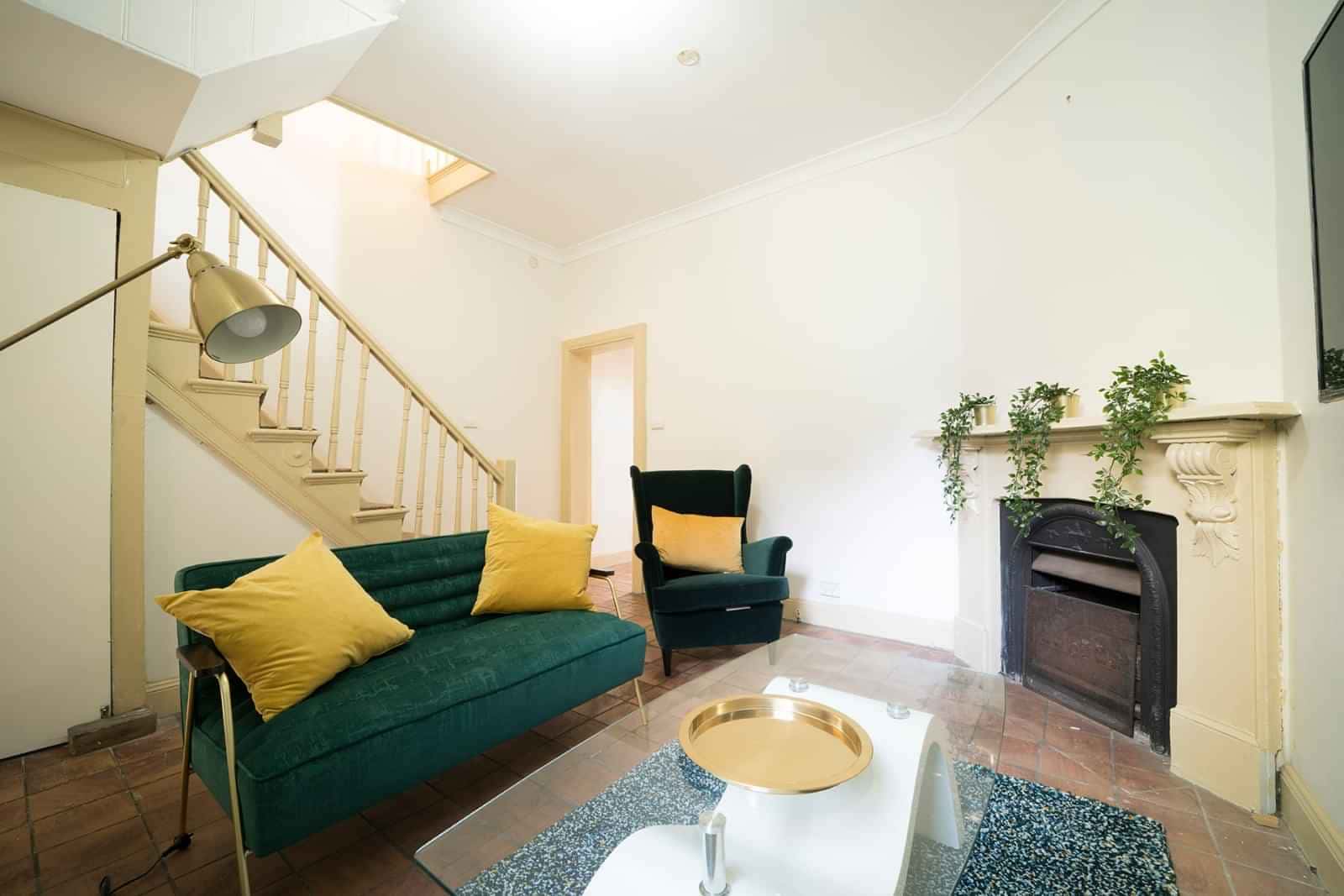 Room in a 4 Bedroom Apartment, 230 Harris, Pyrmont, Sydney - 2