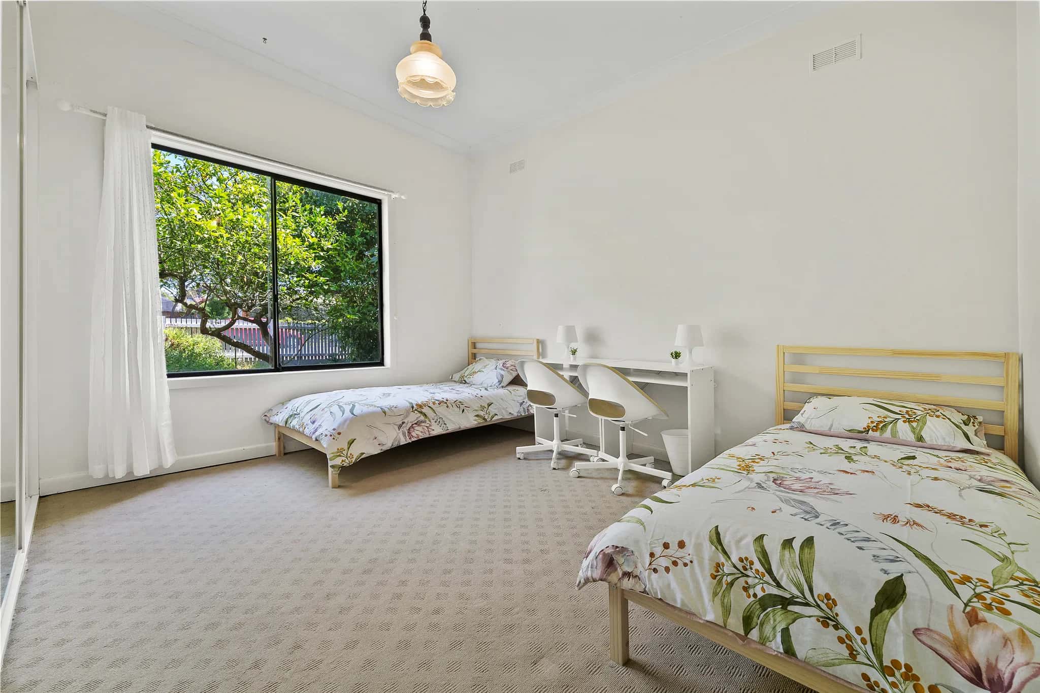 Elphin St, Newport, Melbourne - 1