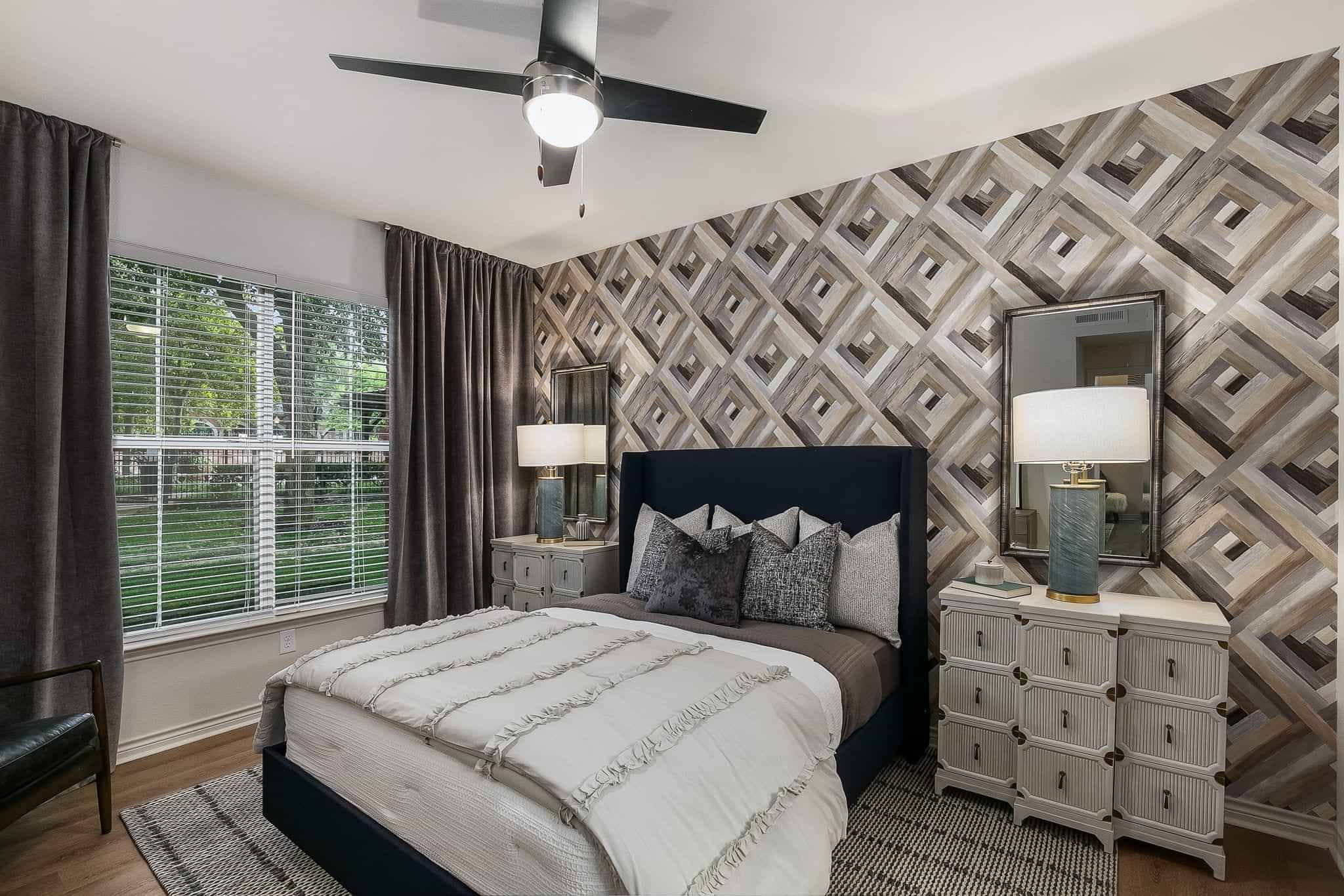 Prairie Creek, Dallas - 1