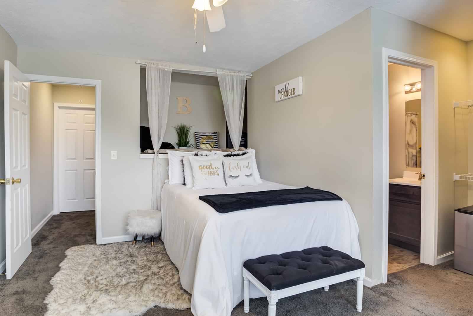 The Social At Illinois State, Normal - 1