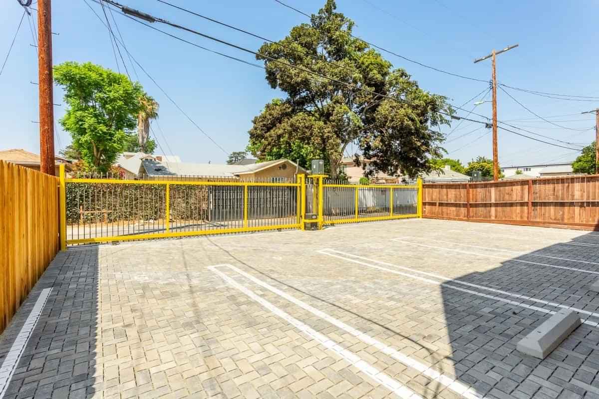 propertiesDetail image 2