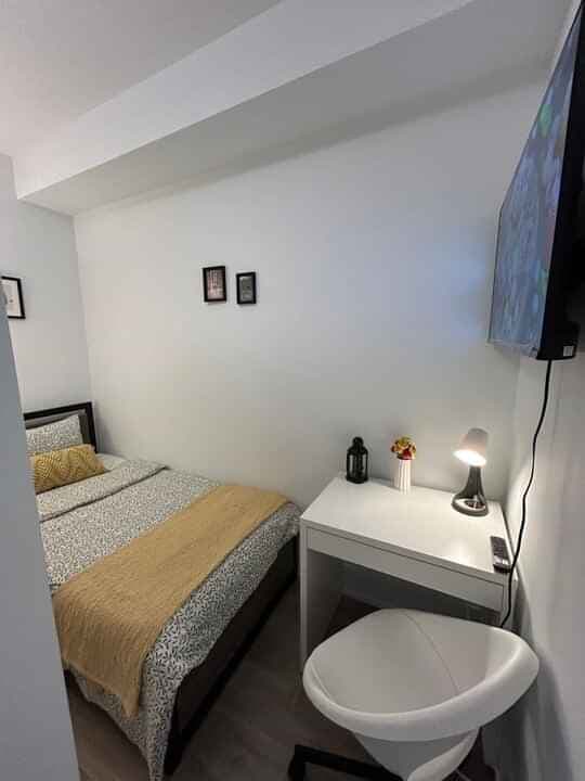 Liwinco The Well, Toronto - 1