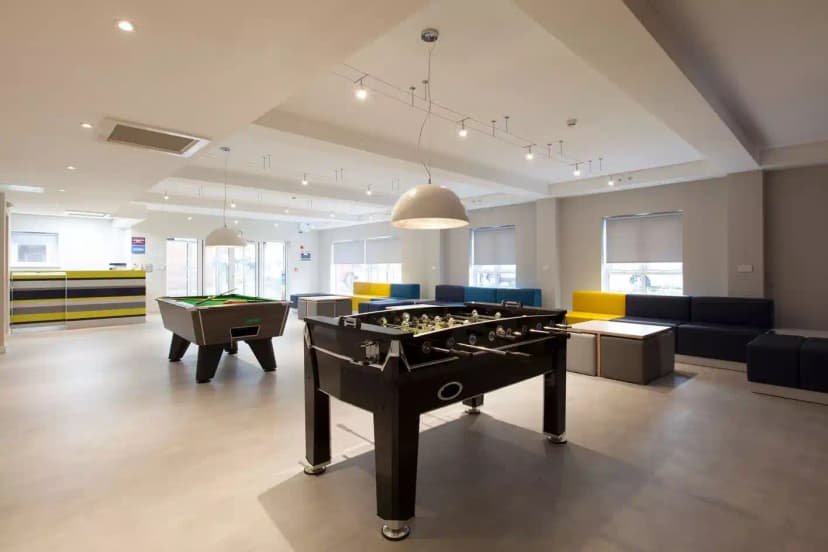 Selly Oak Court, Birmingham - View 2