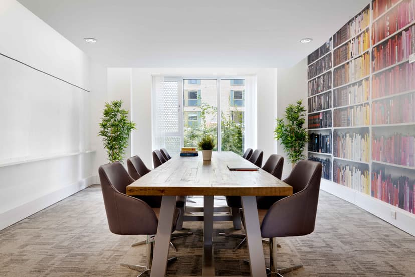 Hampton Square, Southampton - View 3