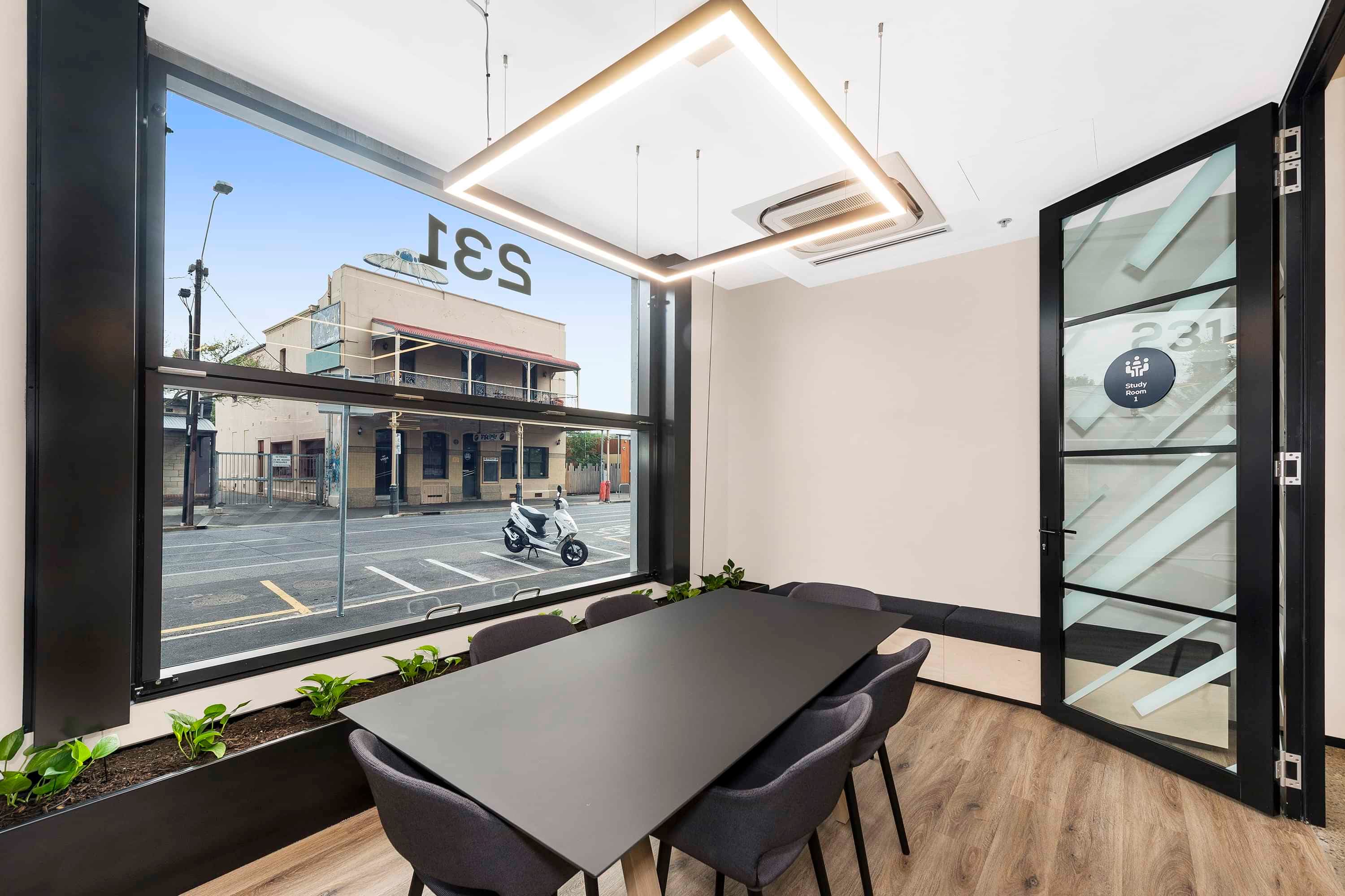 propertiesDetail image 96