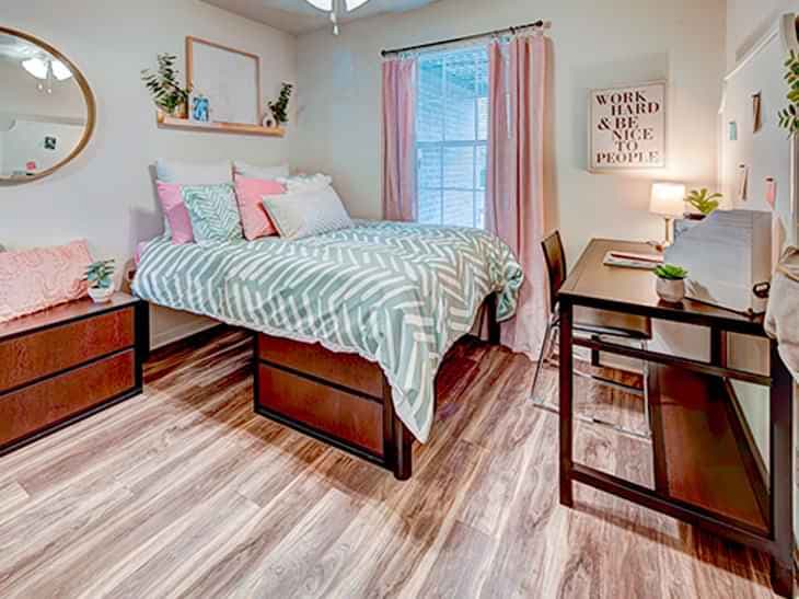 propertiesDetail image 1