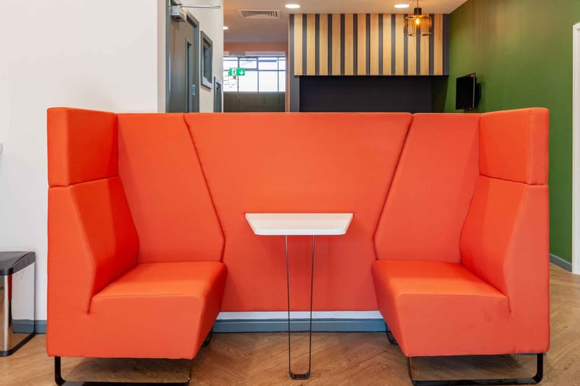 Crown House, Reading - View 2