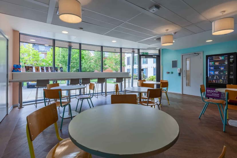 Kendrick Hall, Reading - View 5