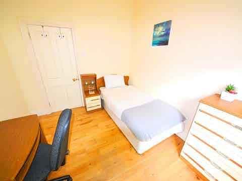 propertiesDetail image 1