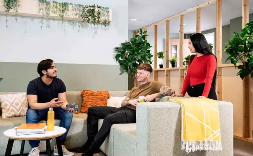 On Campus Piccadilly Court, London - View 3