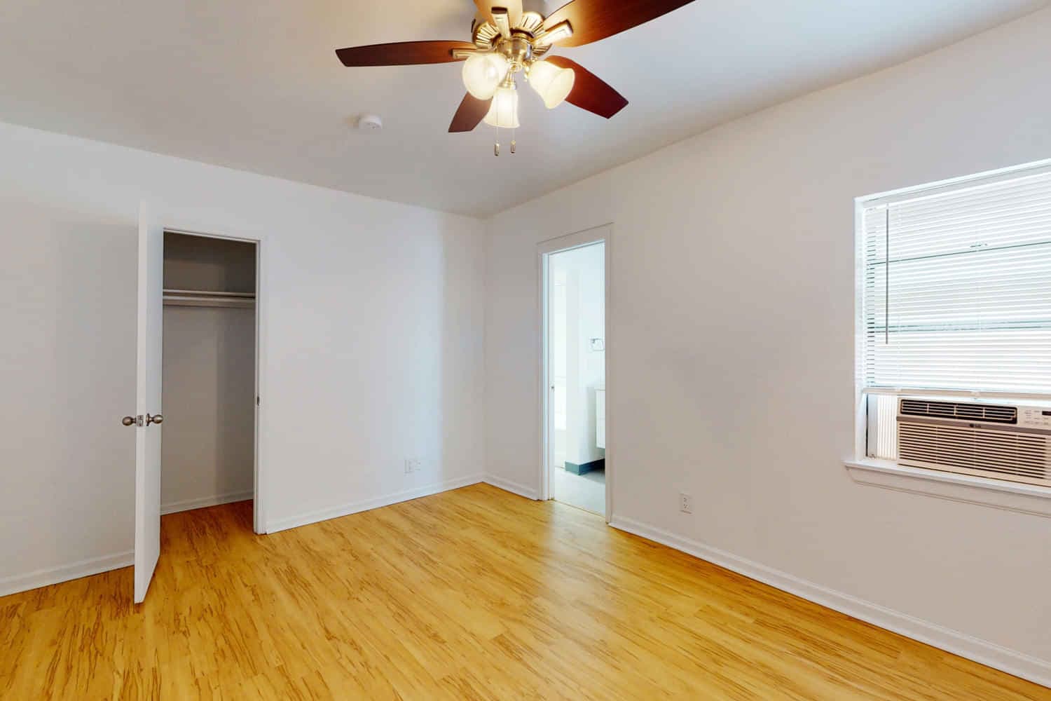 propertiesDetail image 1