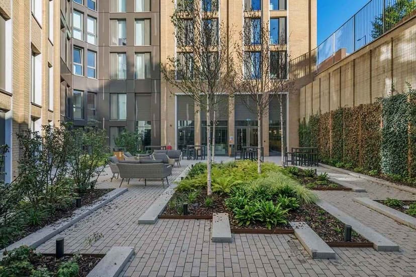 GoBritanya White City Residence, London - View 3