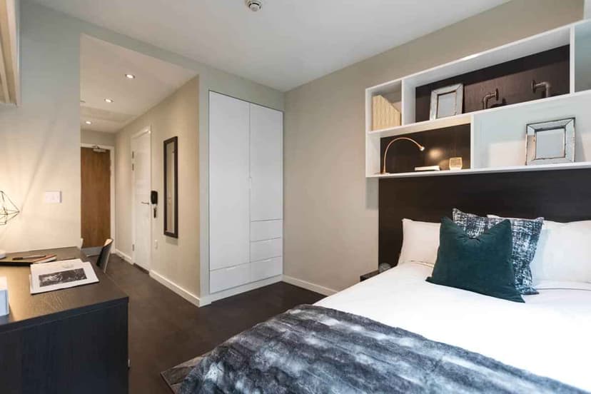 GoBritanya Old Street Residence, London - View 1