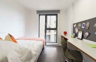 Bronze En-suite - Image 3