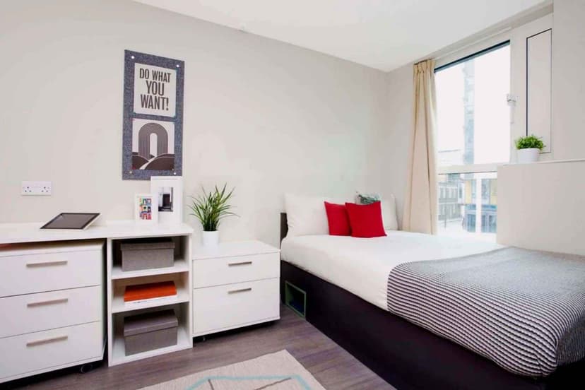 Ensuite - Image 3