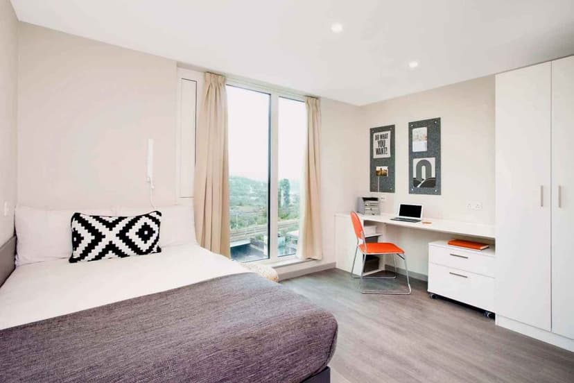 Ensuite - Image 4