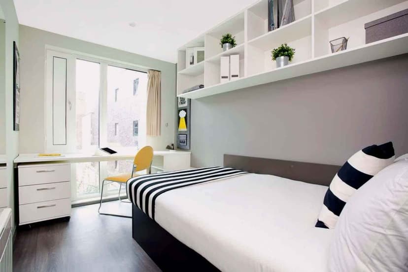 Ensuite - Image 9