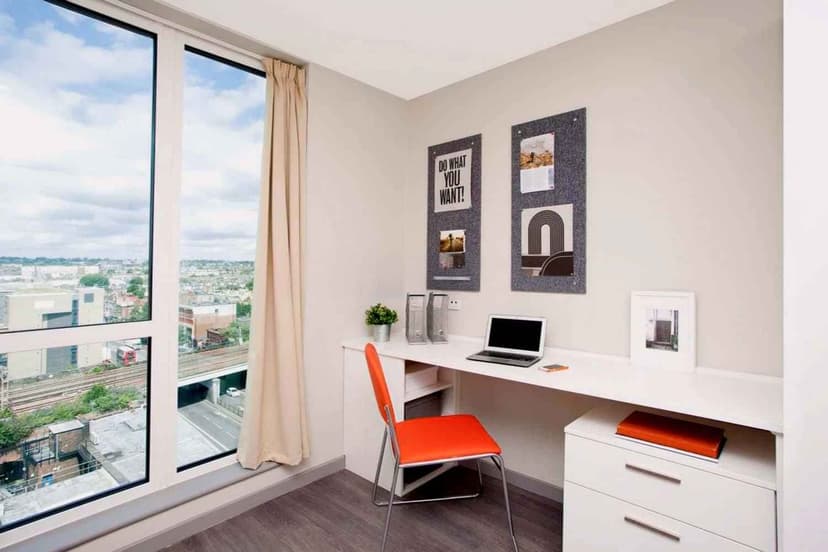 Ensuite - Image 7