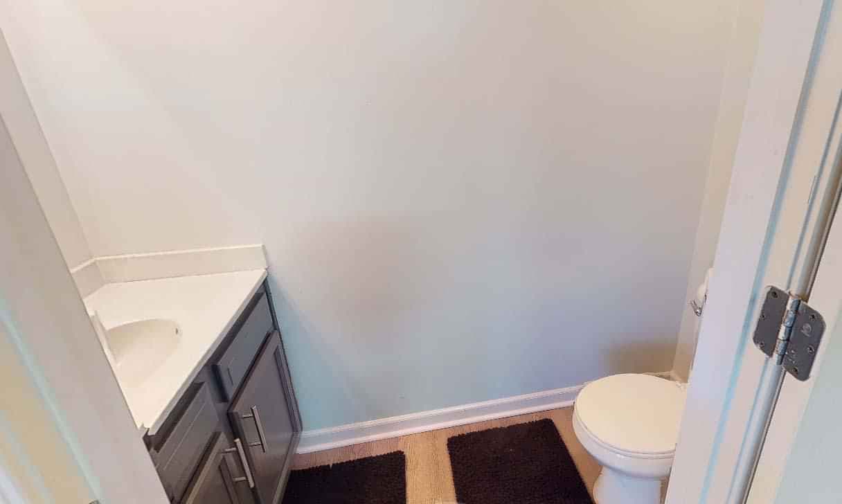 2 Bedroom - Private Room - Private Bath (2 Bed - 2.5 Bath) - Image 4