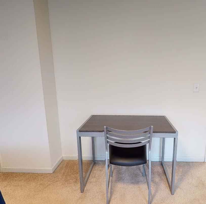 3 Bedroom - Private Room - Private Bath (3 Bed - 3.5 Bath) - Image 9