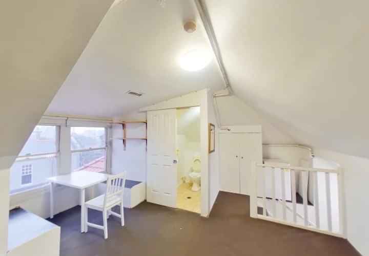 Room 19 (Twin Ensuite) - Image 6
