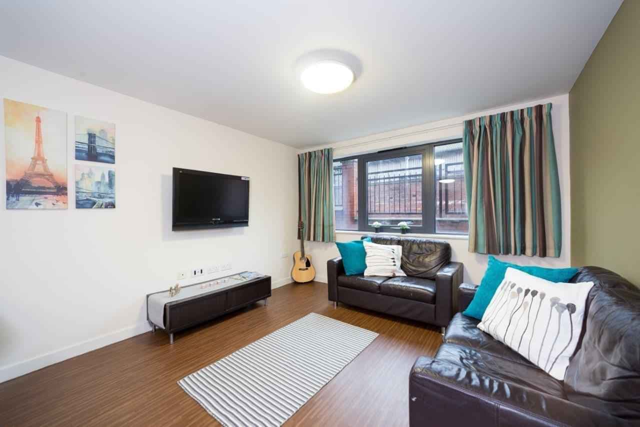 Premium Ensuite  - Image 10