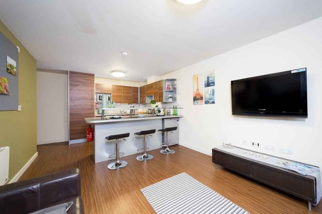 Classic Ensuite  - Image 4