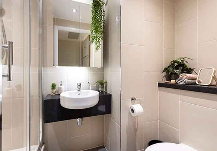 Premium Range 1 Ensuite - Image 5