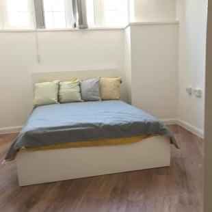 Deluxe Recently Refubished - Image 9