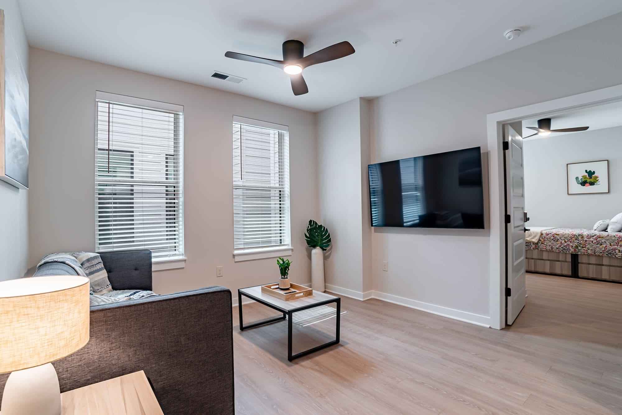 Private Room - E2 (5 Bed - 5 Bath) - Image 7