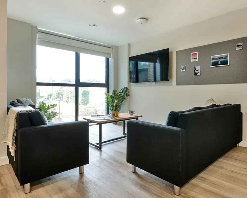 Bronze Ensuite - 6 Bed - Image 8