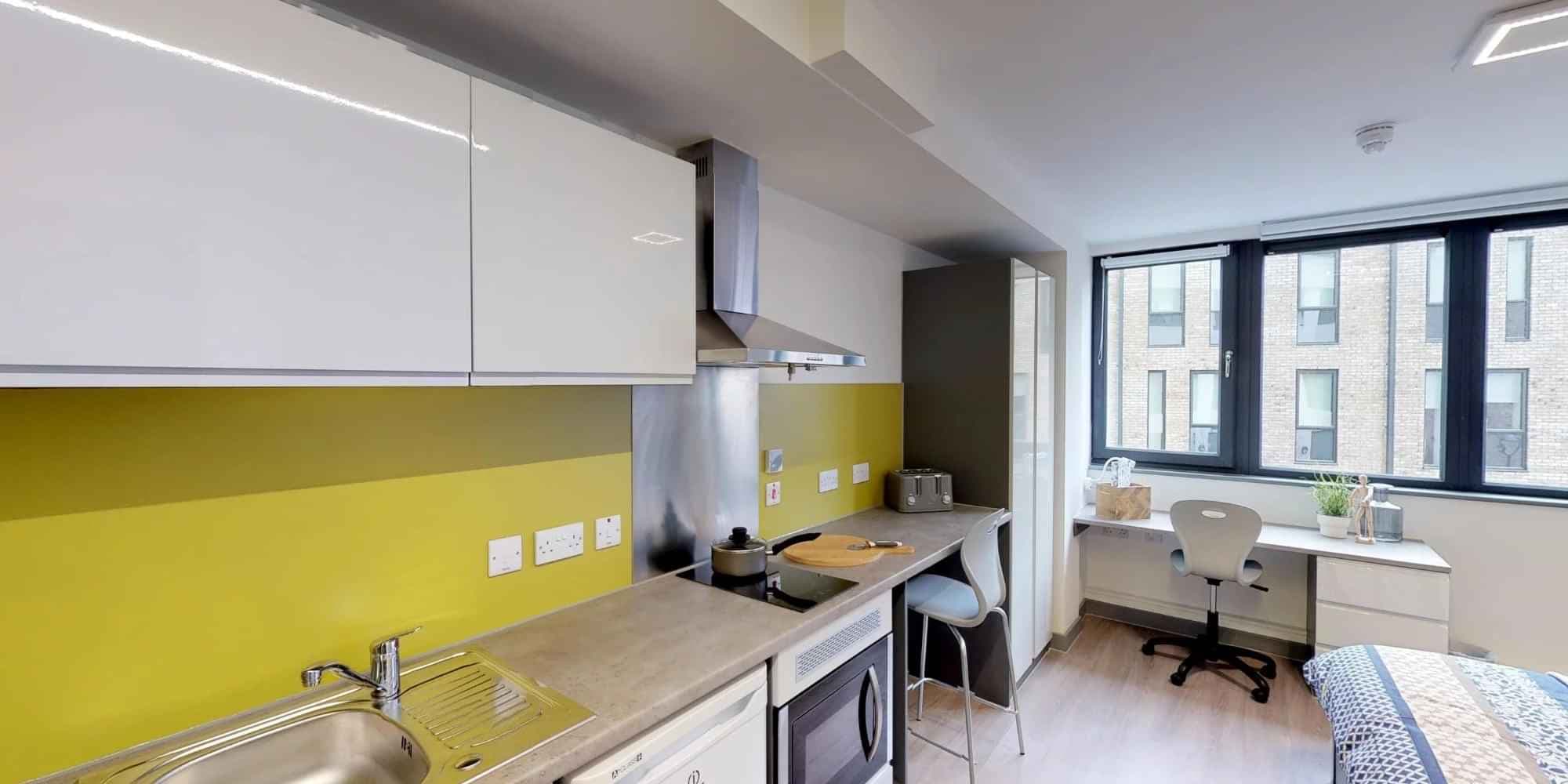 Silver Studio Private - Upper - Image 2