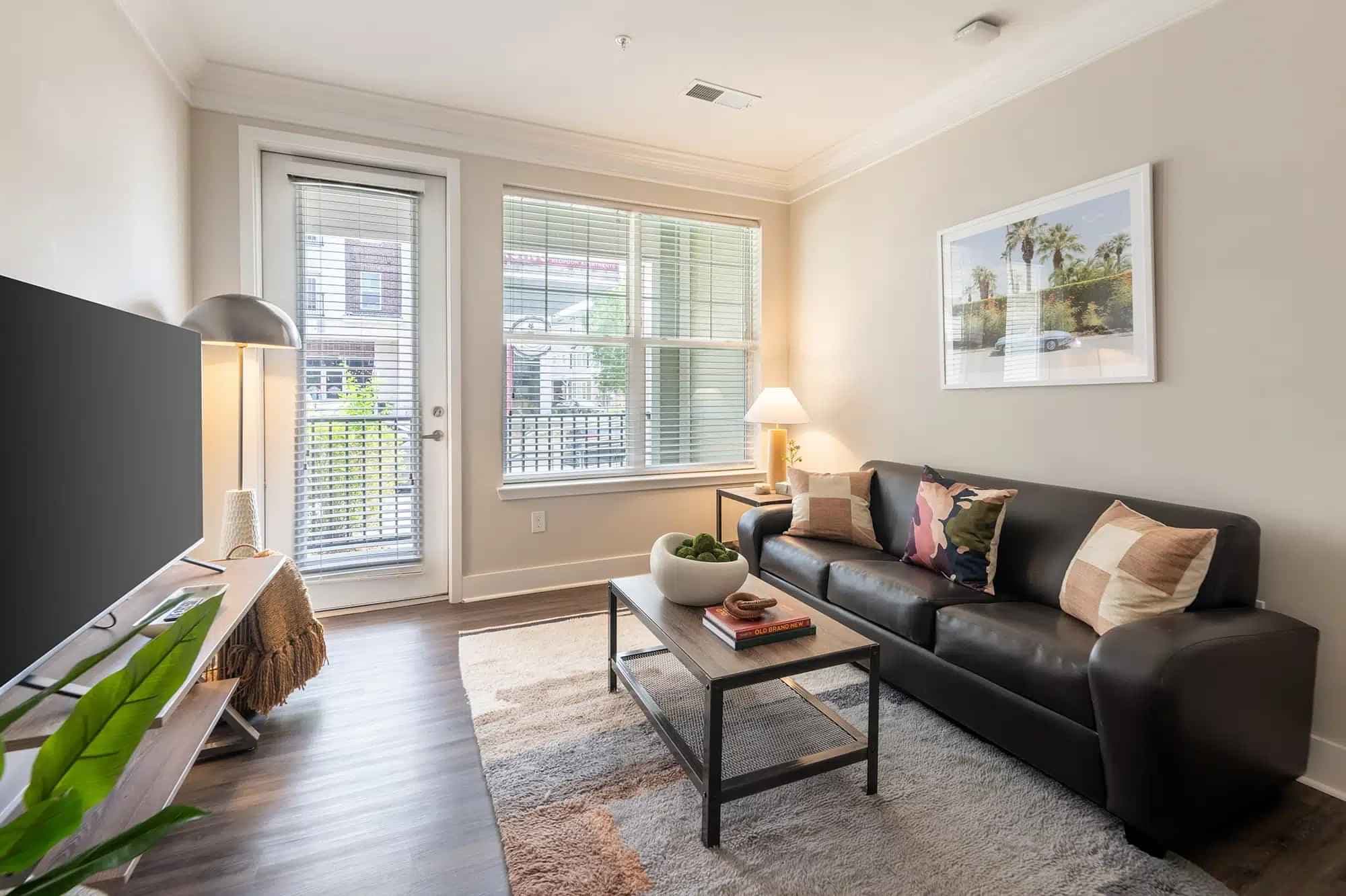 Private Room - D1NB (4 Bed - 4 Bath) - Image 2